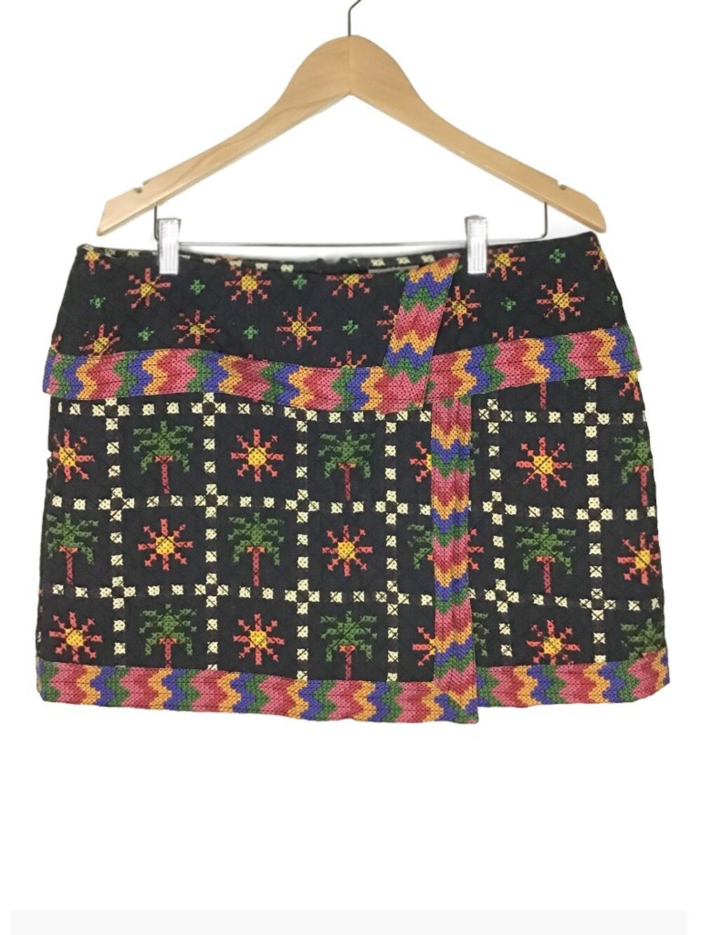 FARM RIO Black Quilted Printed Macaw Night Mini Skirt - Picture 6 of 15